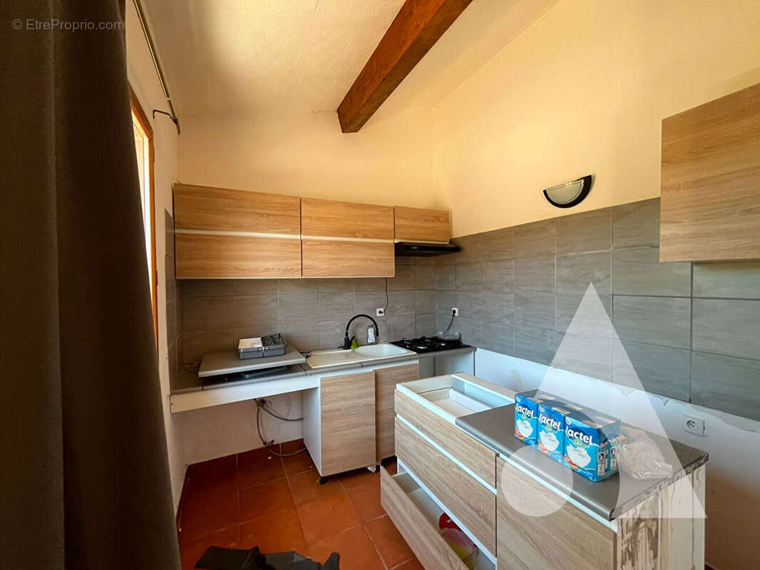 Appartement à SALERNES