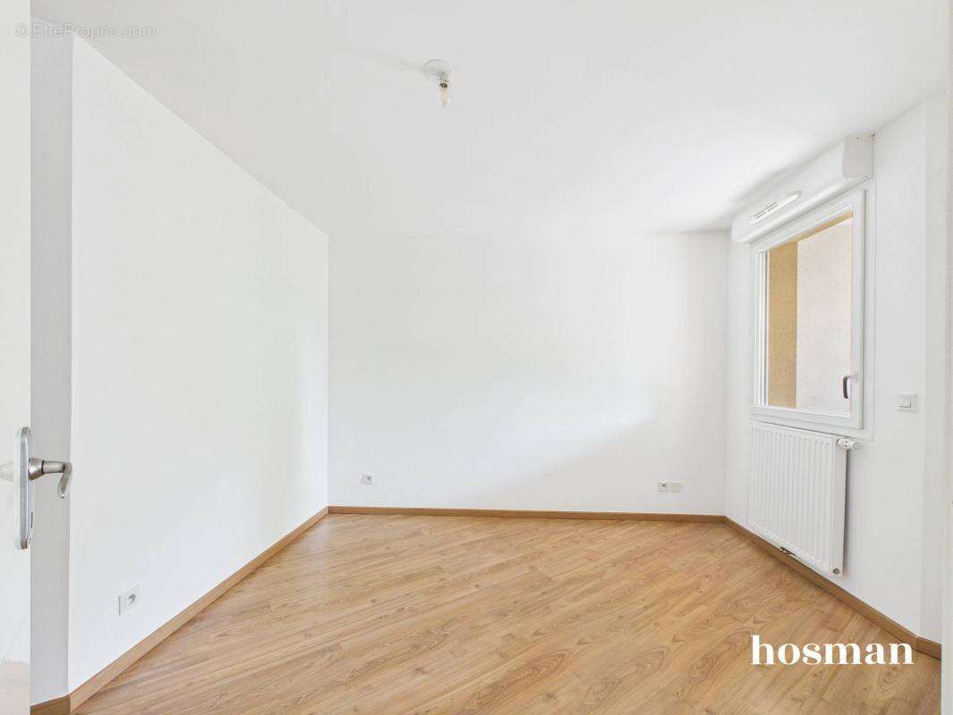 Superbe appartement T4 de 87 m² avec jardin privatif, double parking, Rue Hustin, Le Haillan - photo 12