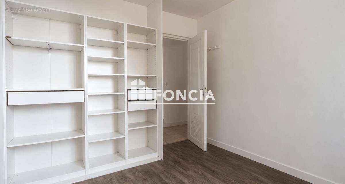 Appartement T3 de 64 m² avec balcons, parking et cave – Rue Casimir Rançon - photo 7