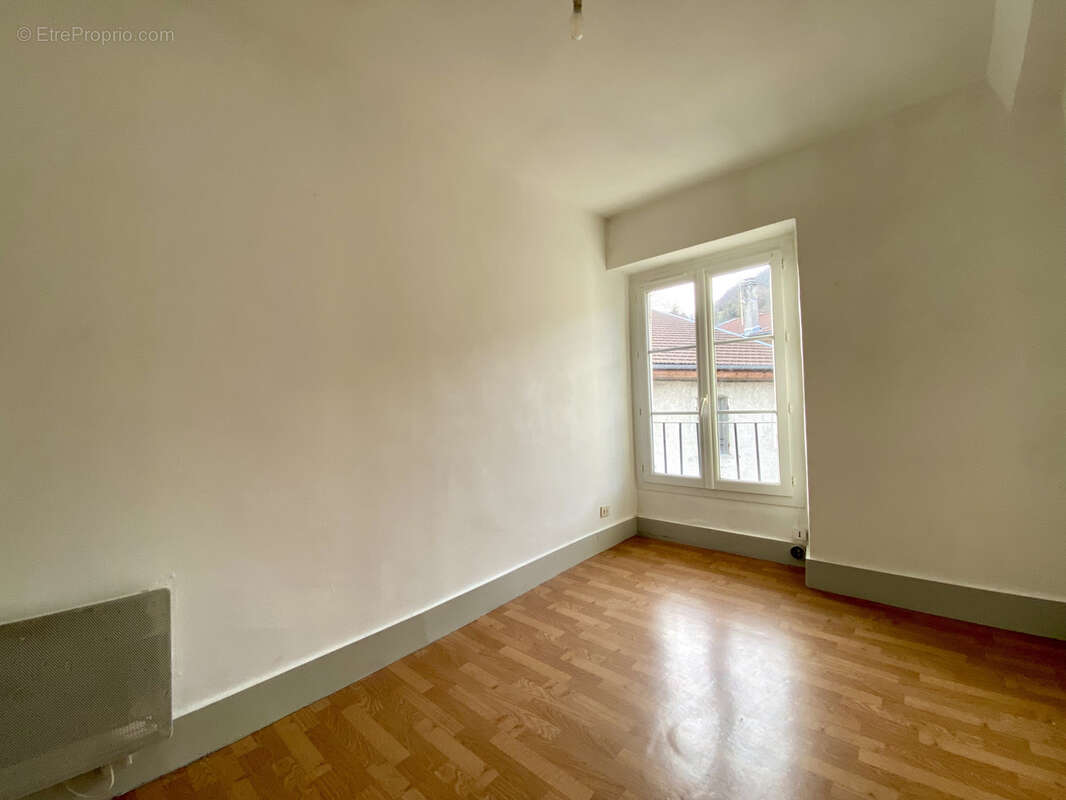 Appartement à TULLINS
