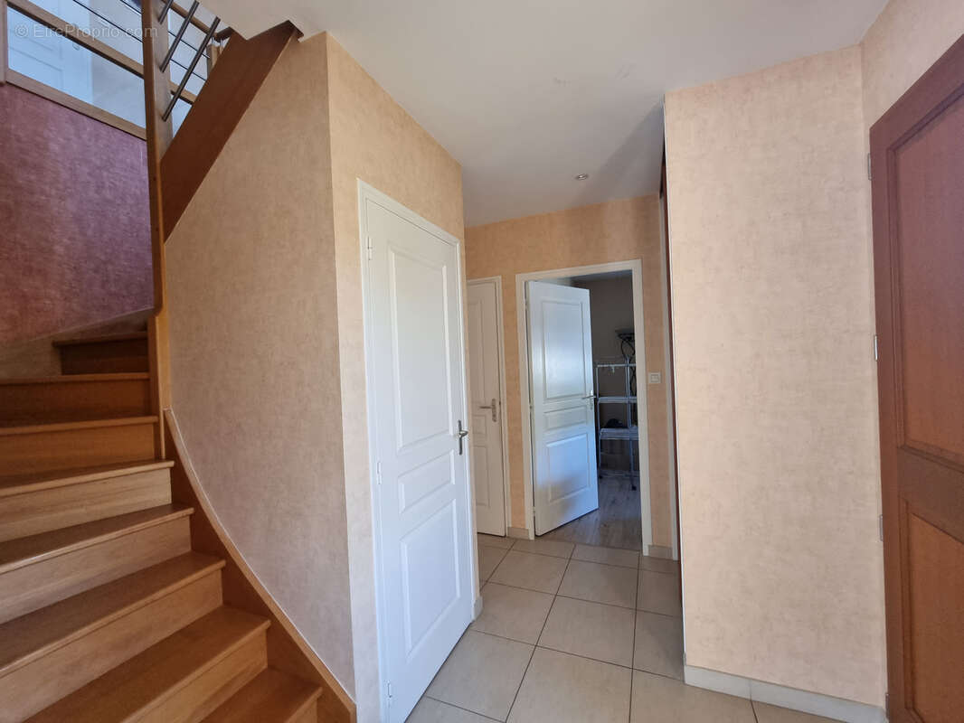 Maison à JANZE