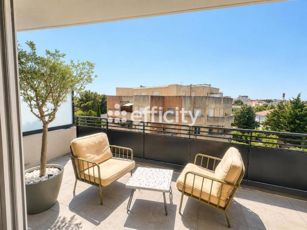 Appartement à MARSEILLE-10E