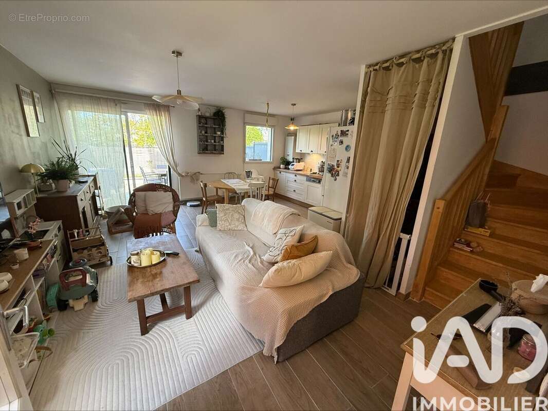Photo 4 - Maison à COMPIEGNE
