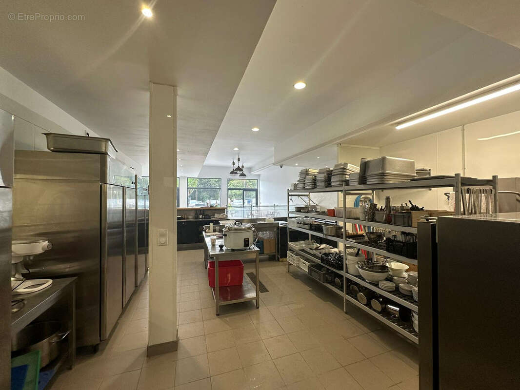 Commerce à BIGUGLIA