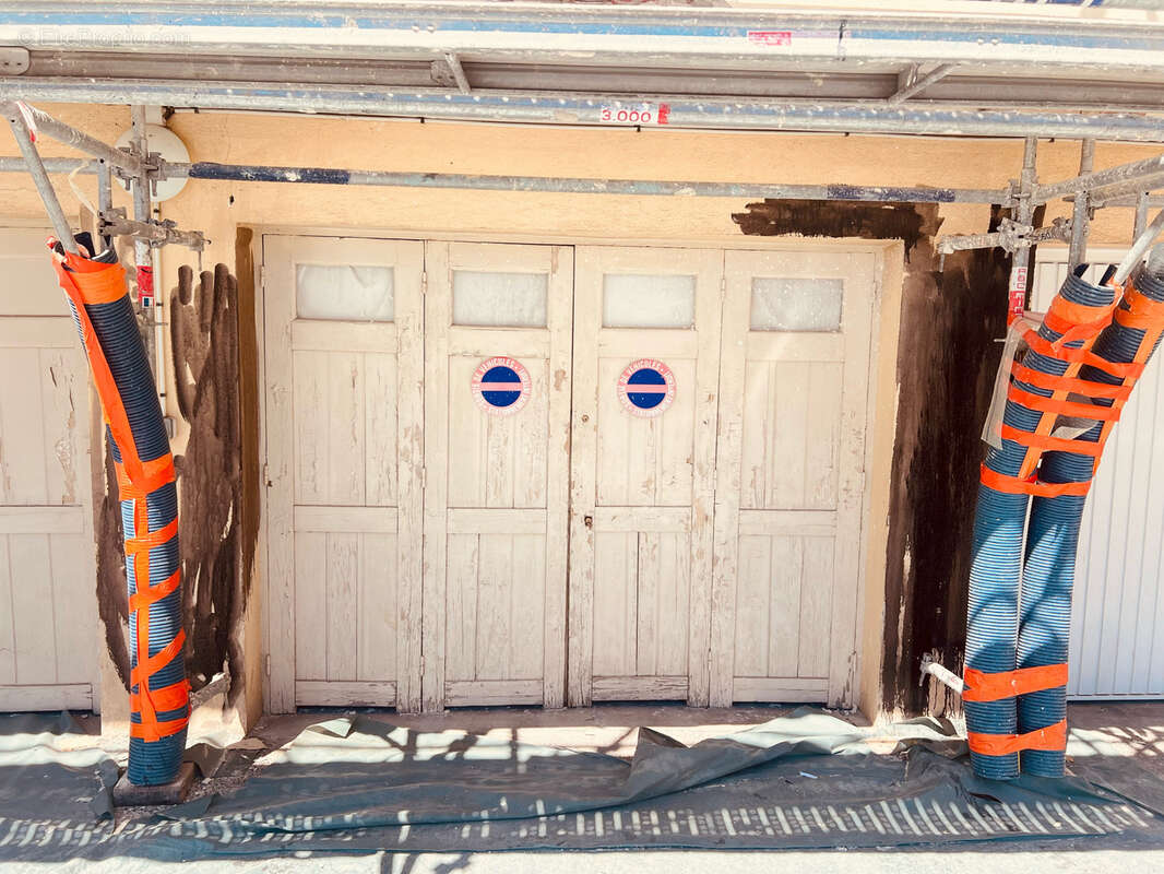 Parking à CANNES