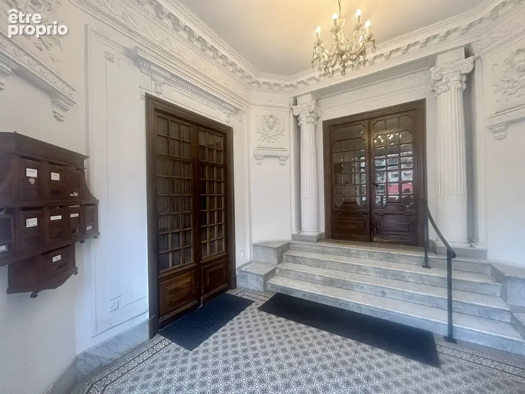 Nice centre superbe 3p avec jardin et garage - photo 14