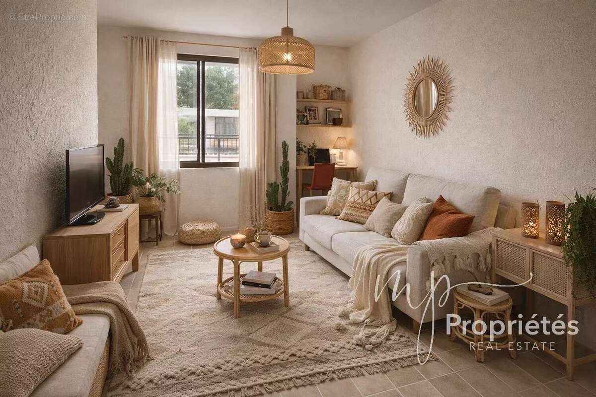 Appartement à BORMES-LES-MIMOSAS