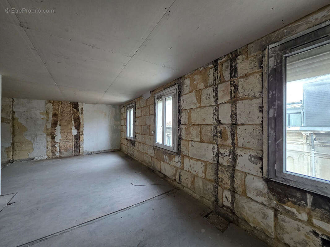 Appartement à BORDEAUX