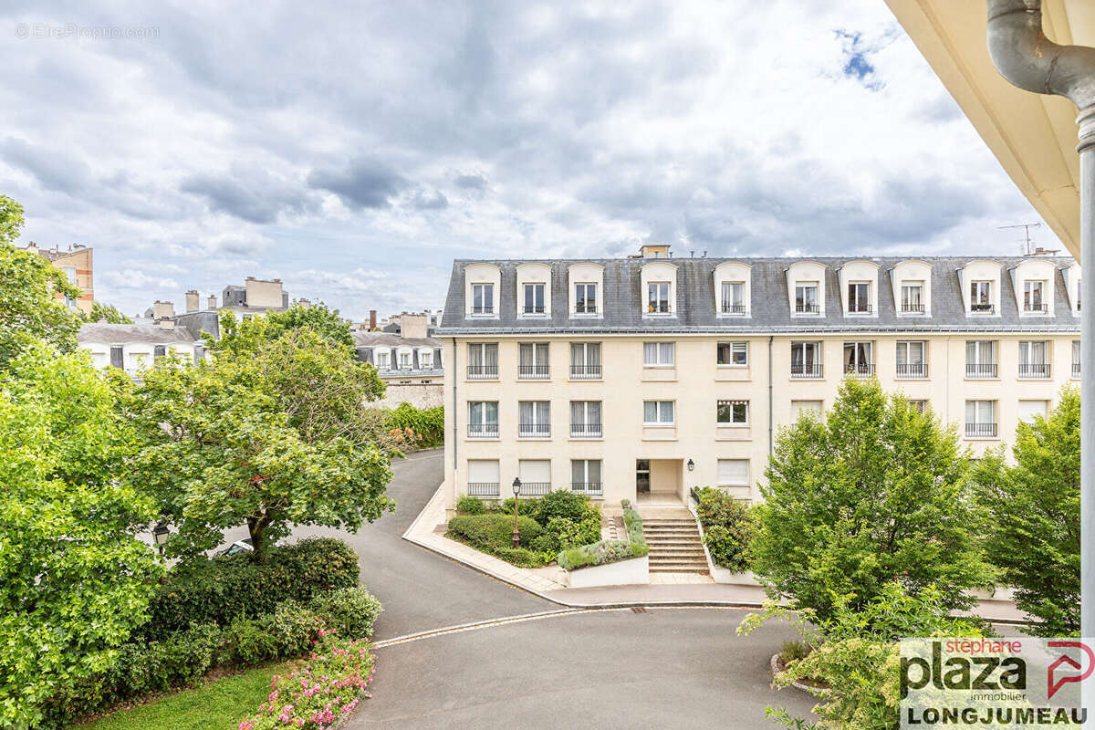 Appartement à VERSAILLES