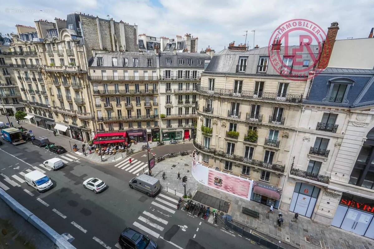 Appartement à PARIS-6E