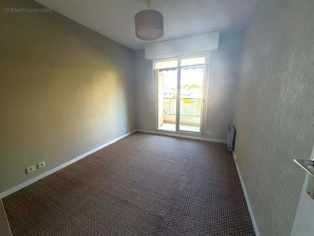 2P à renover - Idéal 1er achat ou investisseur - photo 6