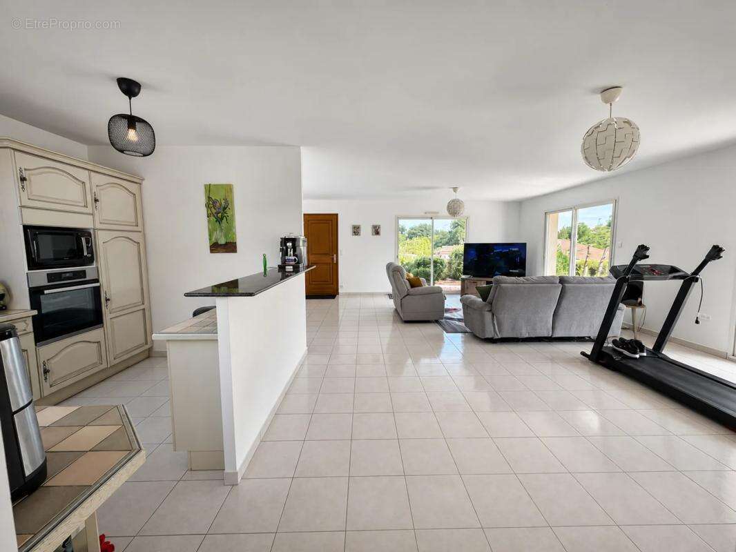 Maison de 5 pièces de 126 m² à Barcelonne-du-Gers - photo 5