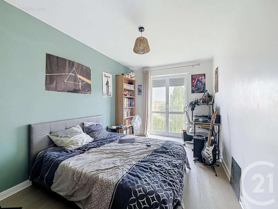 Appartement 77 m² à Saint-Andre-Les-Vergers  - photo 5