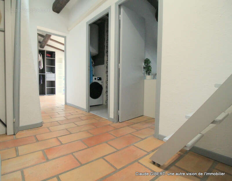 Appartement à LOUPIAN