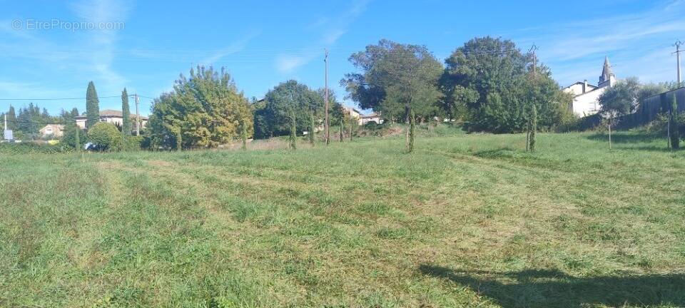 Terrain à VAGNAS