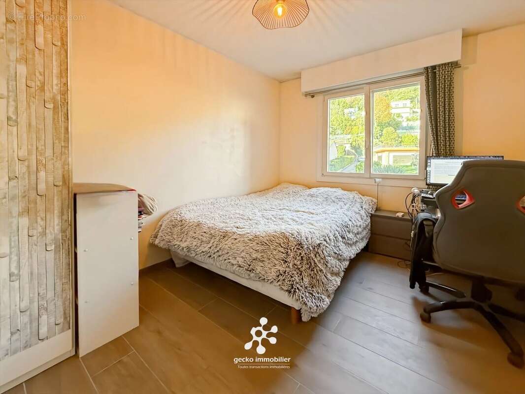 Appartement à VILLENEUVE-LOUBET