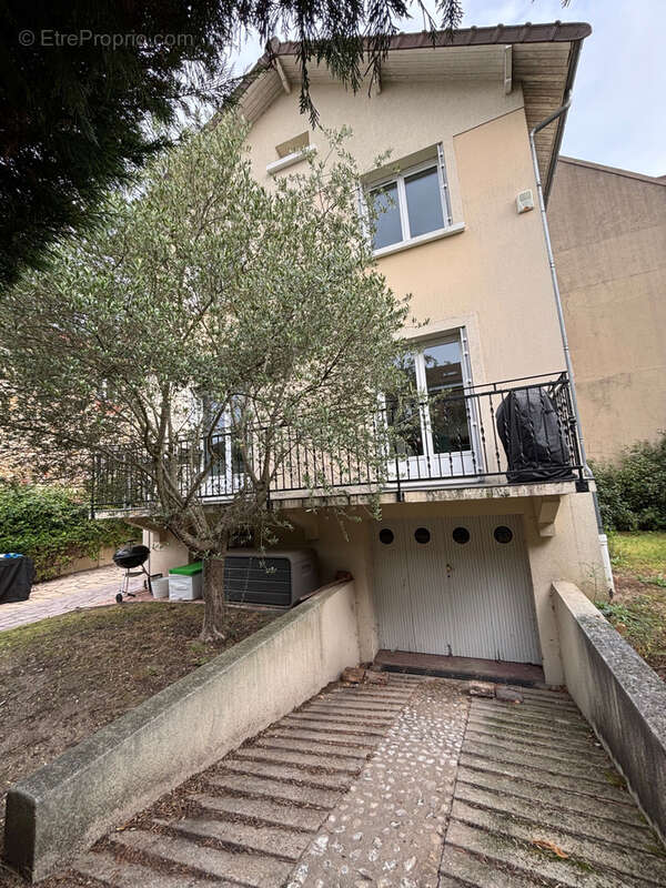 Maison à ENGHIEN-LES-BAINS