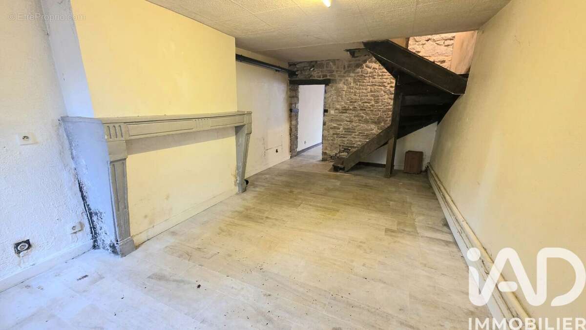 Photo 4 - Maison à ARC-EN-BARROIS