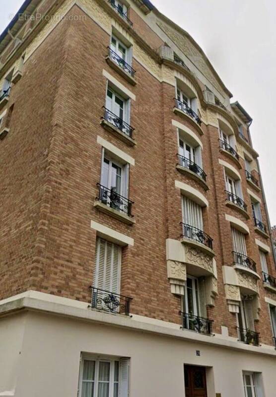 Appartement à BOIS-COLOMBES