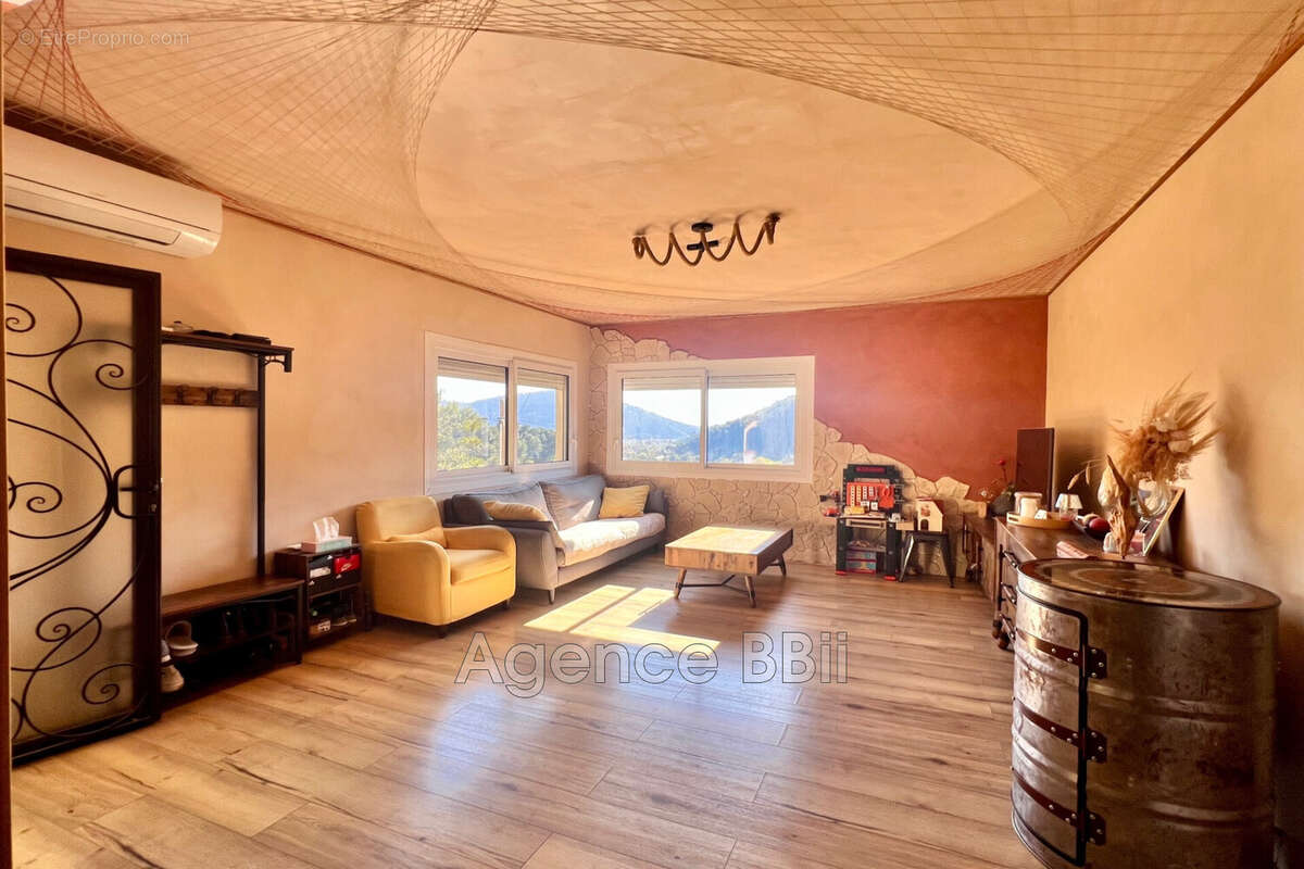 Appartement à DRAP