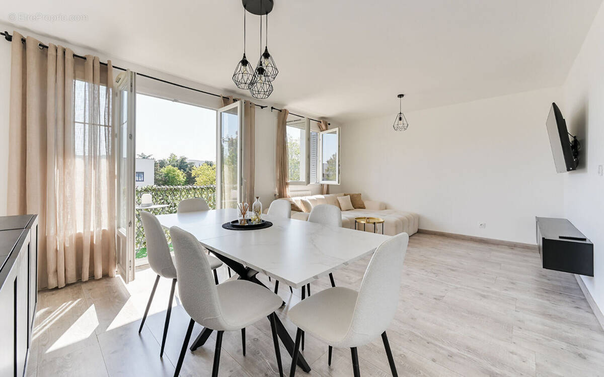 Appartement à LYON-9E