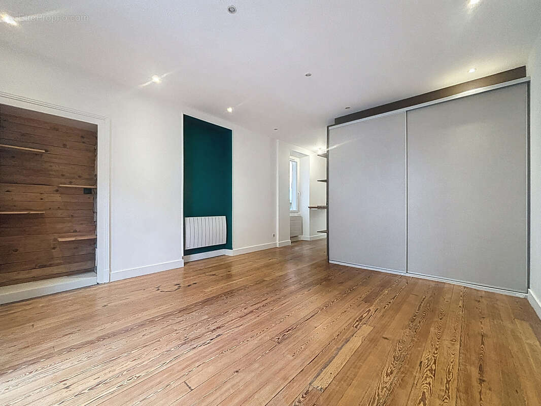 Appartement à AIX-LES-BAINS