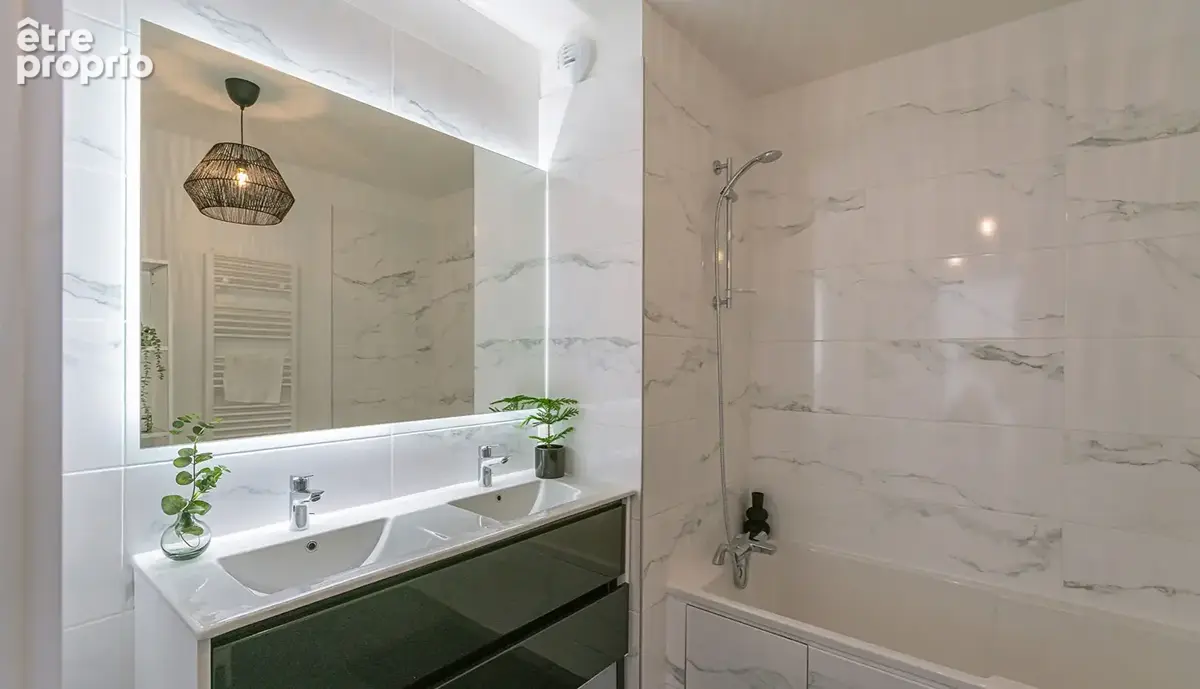 Appartement T4 - 100m² - CÖTE PAVEE - photo 3