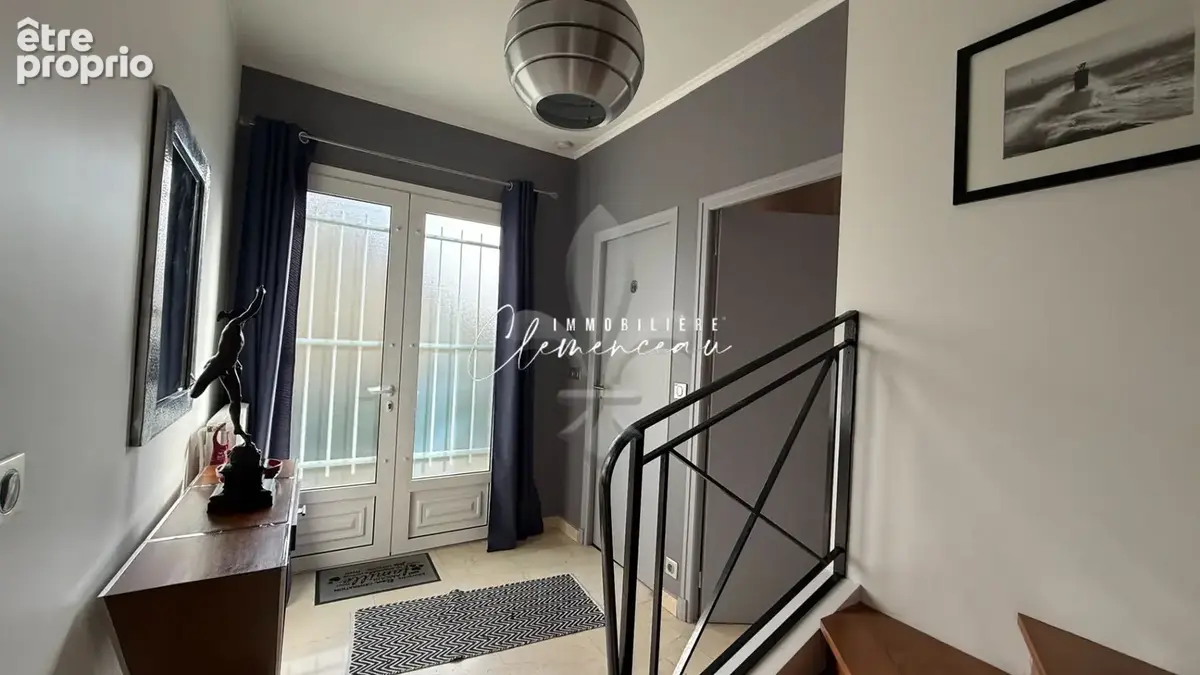Maison mansart - medan - 214 m²  habitables - terrain 440 m². - photo 5