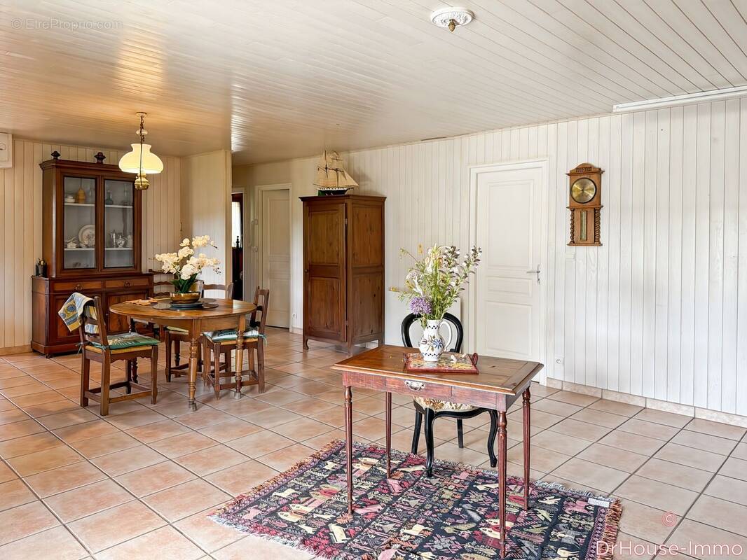 Maison à BEAULIEU-SUR-DORDOGNE