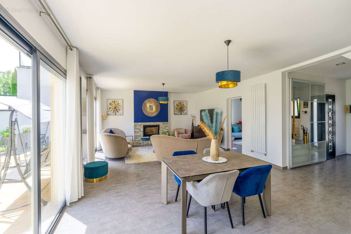 Maison à LE PLESSIS-TREVISE