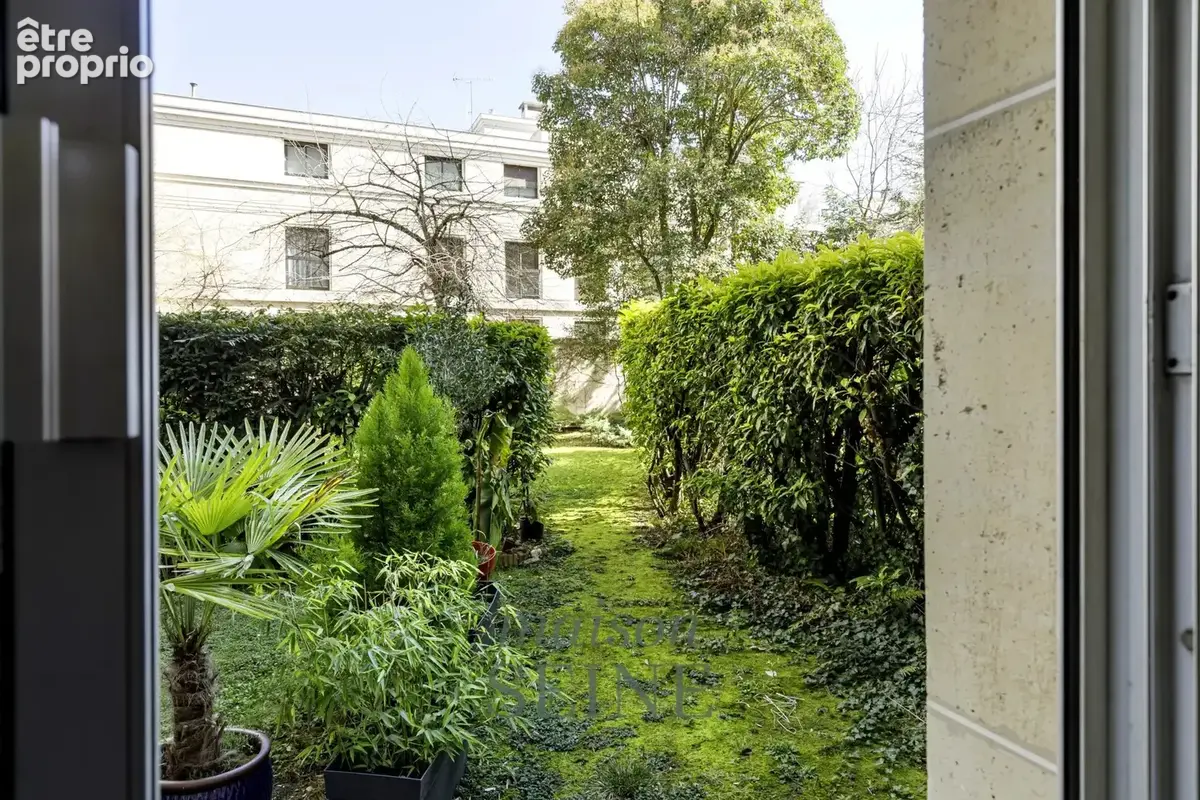 Neuilly - Appartement 2 pièces sur jardin en parfait état - photo 3