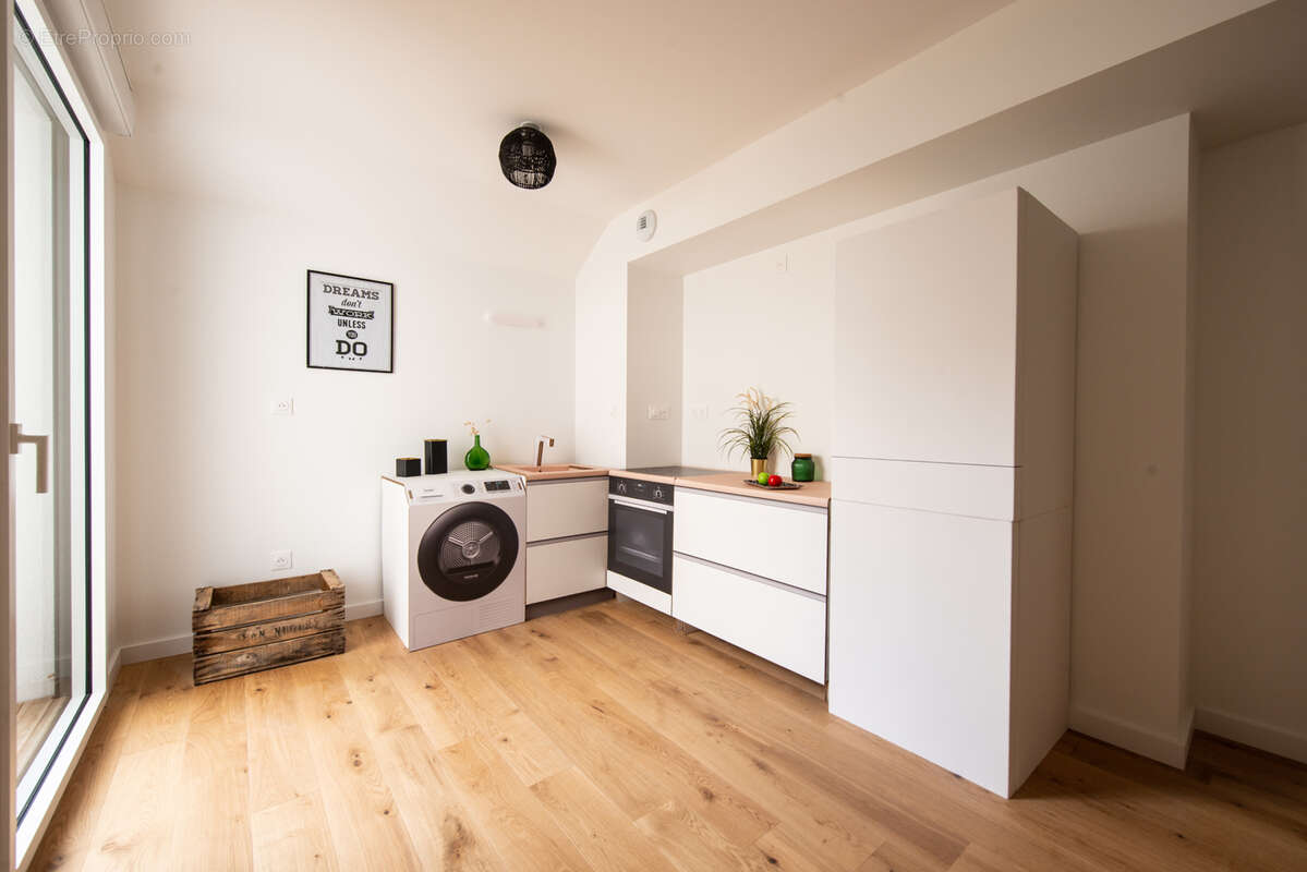 Appartement à BORDEAUX