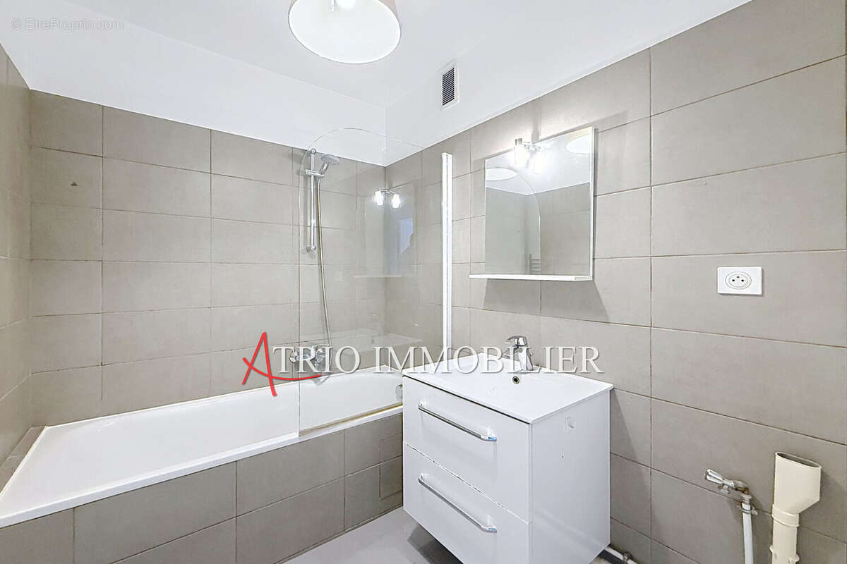 Appartement à CAGNES-SUR-MER