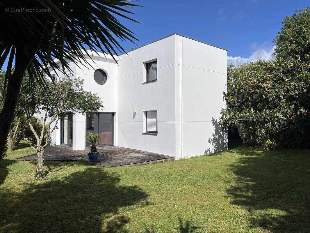 Maison à LARMOR-PLAGE