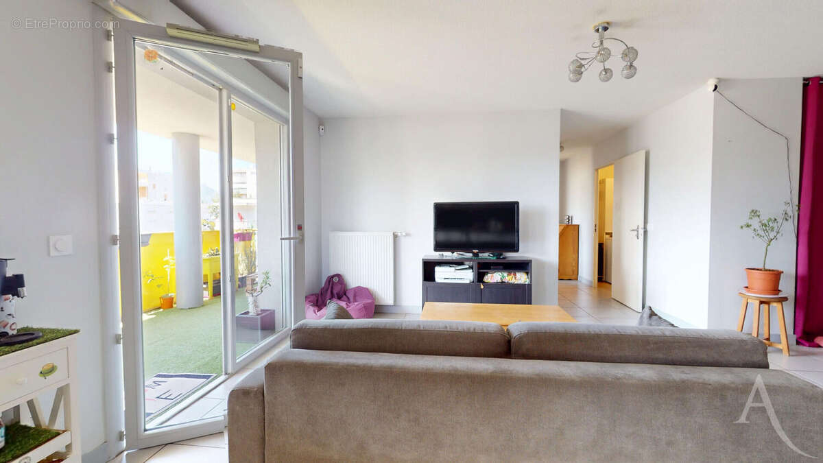 Appartement Grenoble 4 pièce(s) 83.75 m2 - photo 8