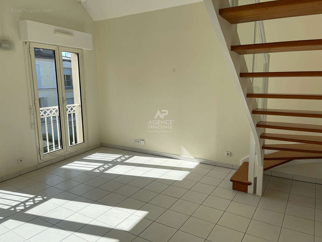 Appartement à MAISONS-LAFFITTE