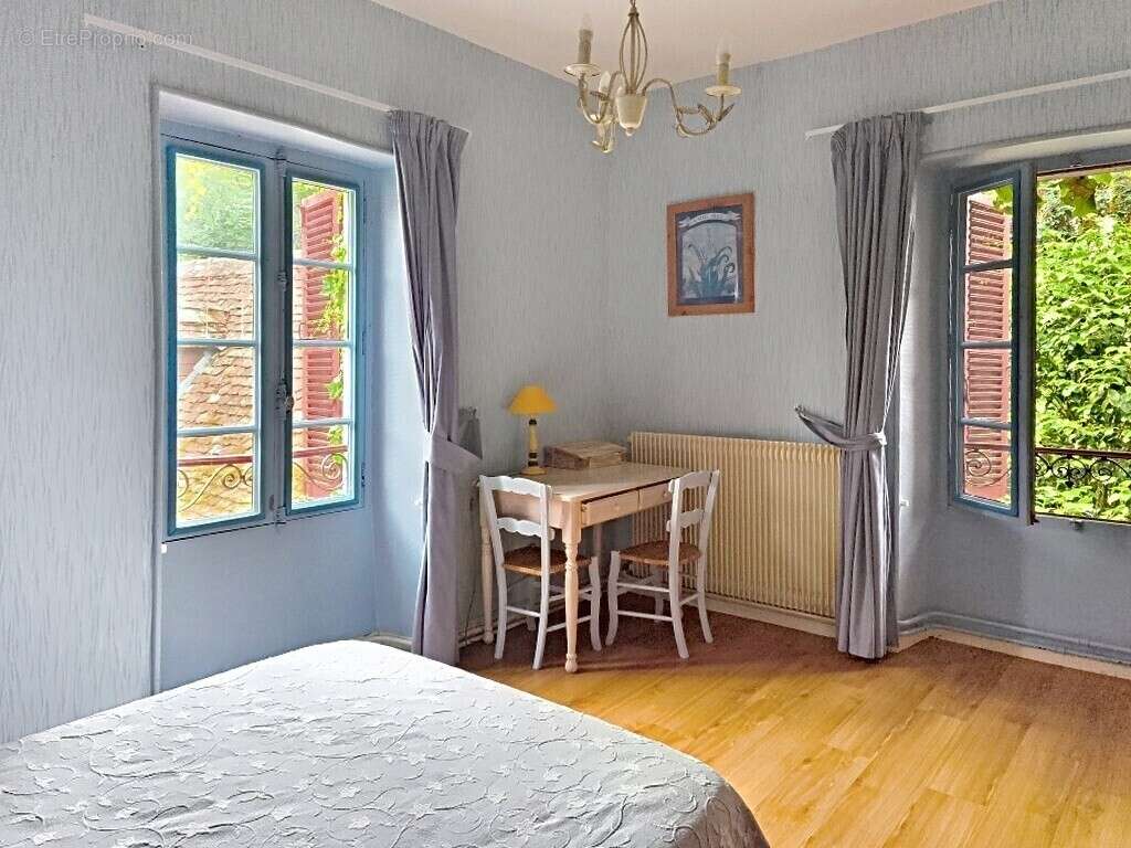 Maison MAÏTRE Salies De Bearn 21 pièce(s) 500 m2 - photo 16