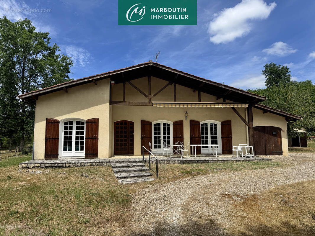 Maison à CASTELJALOUX