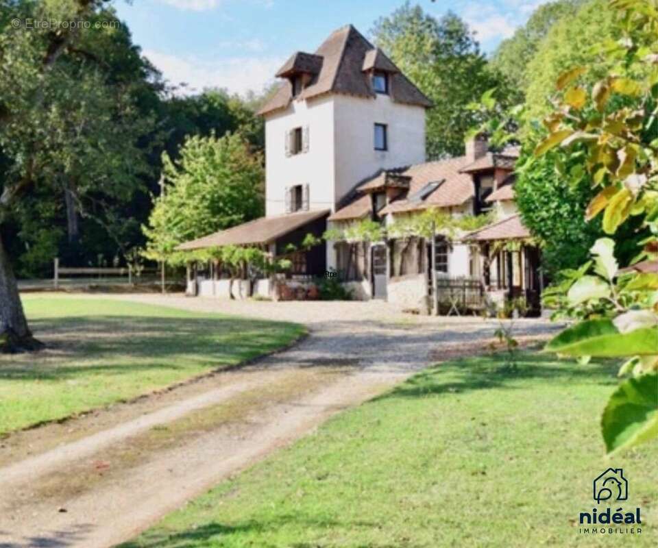 Maison à HEUDREVILLE-SUR-EURE