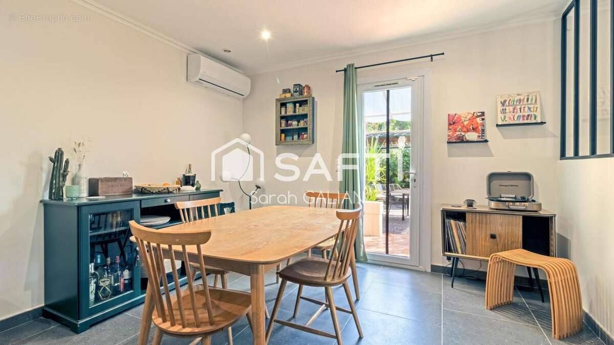 Photo 7 - Maison à ROQUEBRUNE-SUR-ARGENS