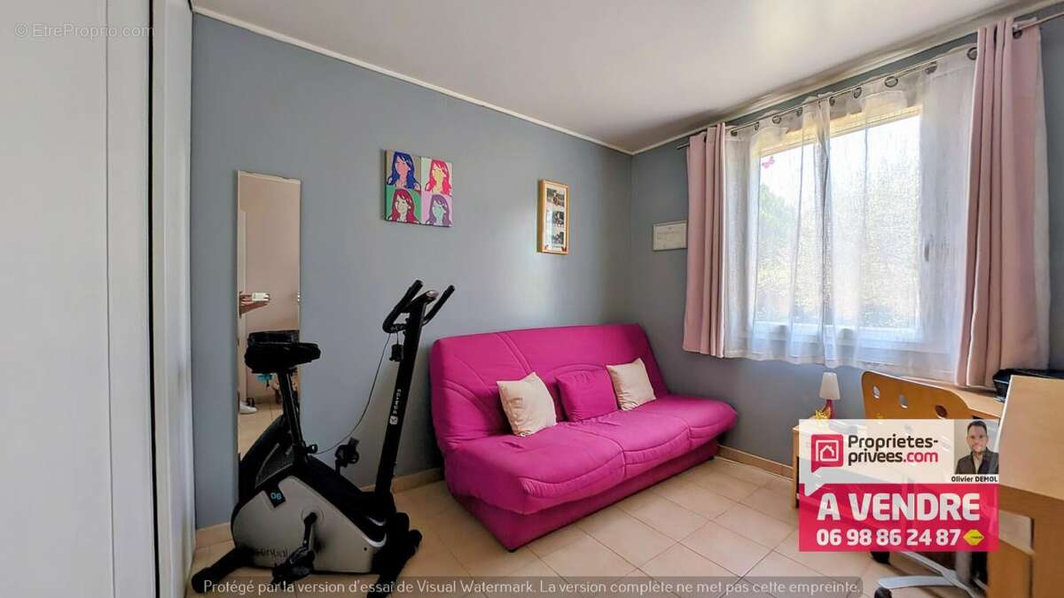 RARE VILLA DE PLAIN-PIED avec piscine et garage à 15 mn de Mandelieu ! - photo 16