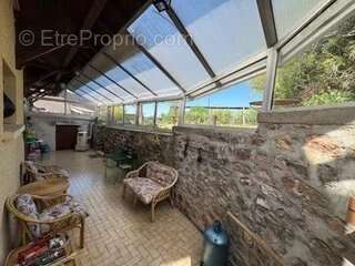 Maison à VENDENESSE-LES-CHAROLLES