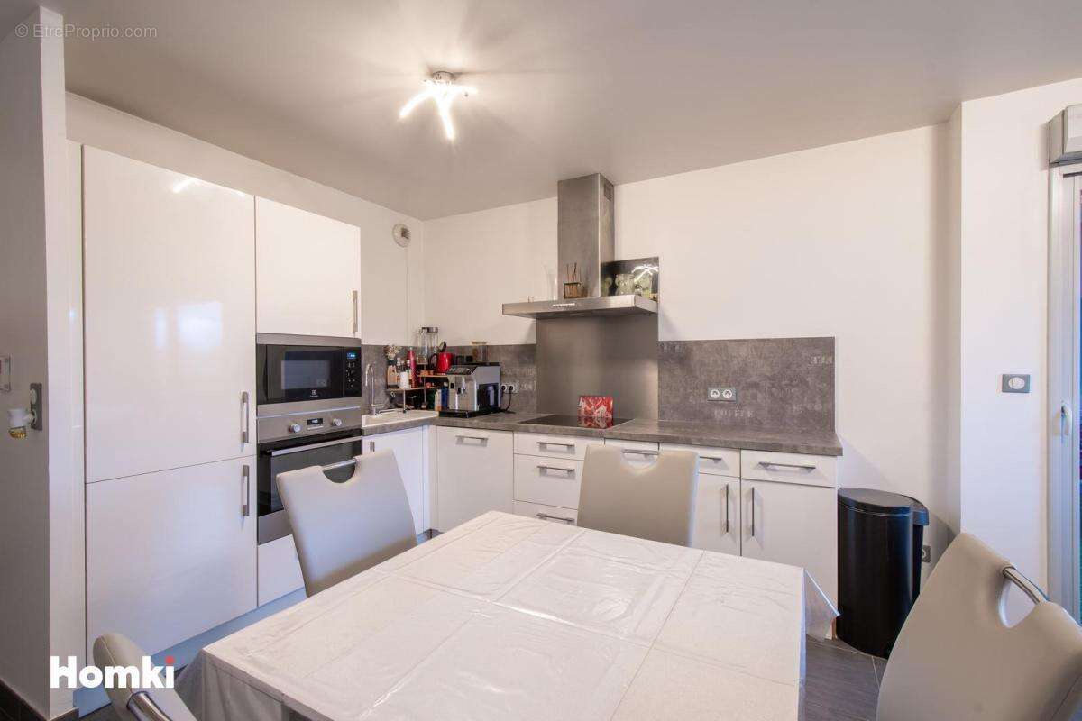Appartement à JUVIGNAC