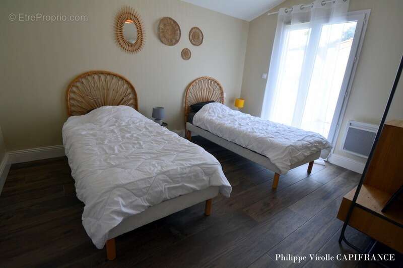 Maison à vendre 4 pièces CHAUCRE 95m2 (17) 399000 € - photo 5
