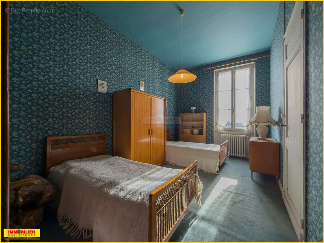Maison à ILLATS