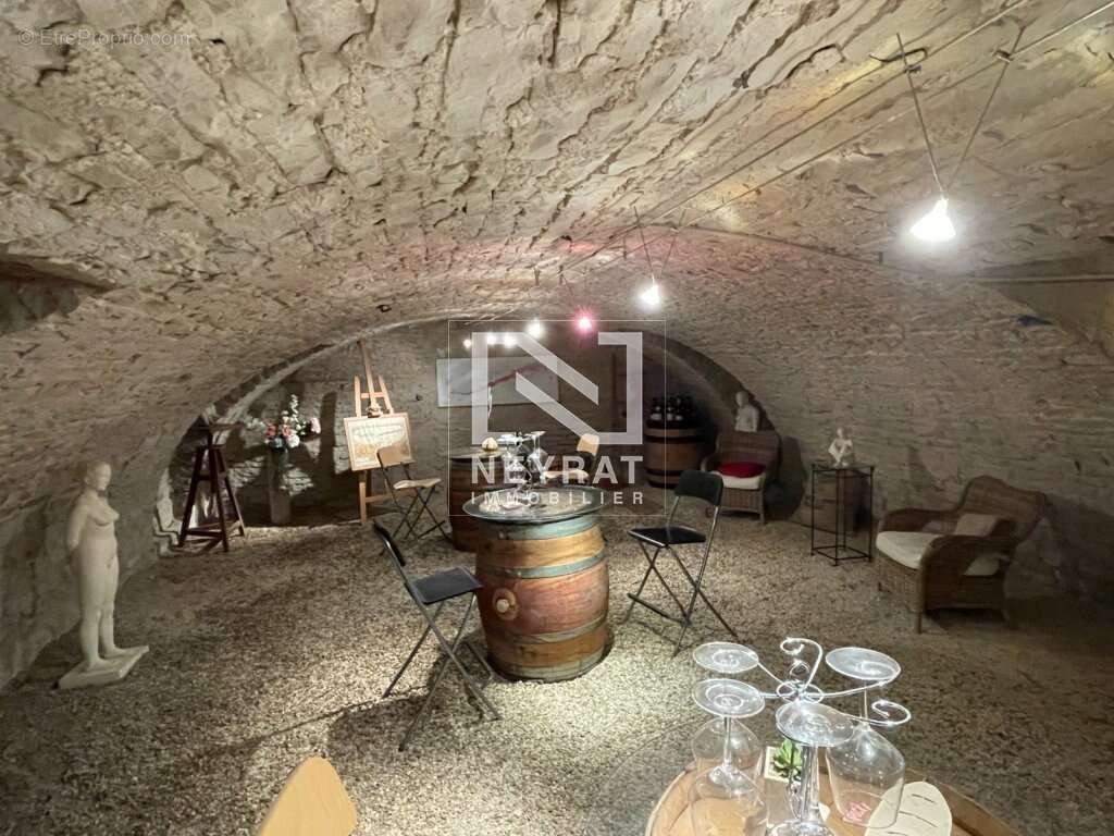 Authentique maison de village de 157 m2 - photo 12