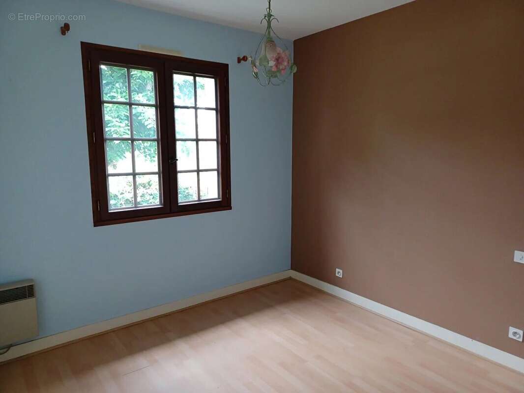 Maison à MOULEYDIER