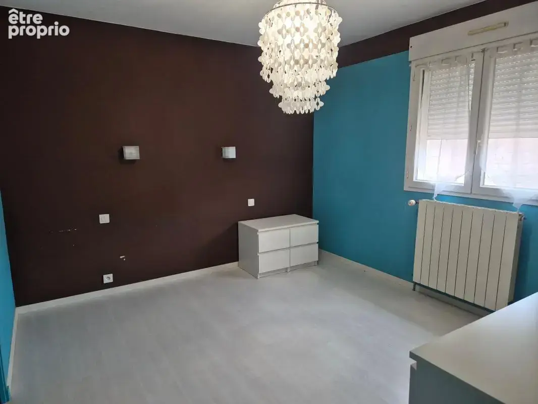 CAZILHAC – Maison familiale de plain-pied avec beau terrain - photo 11