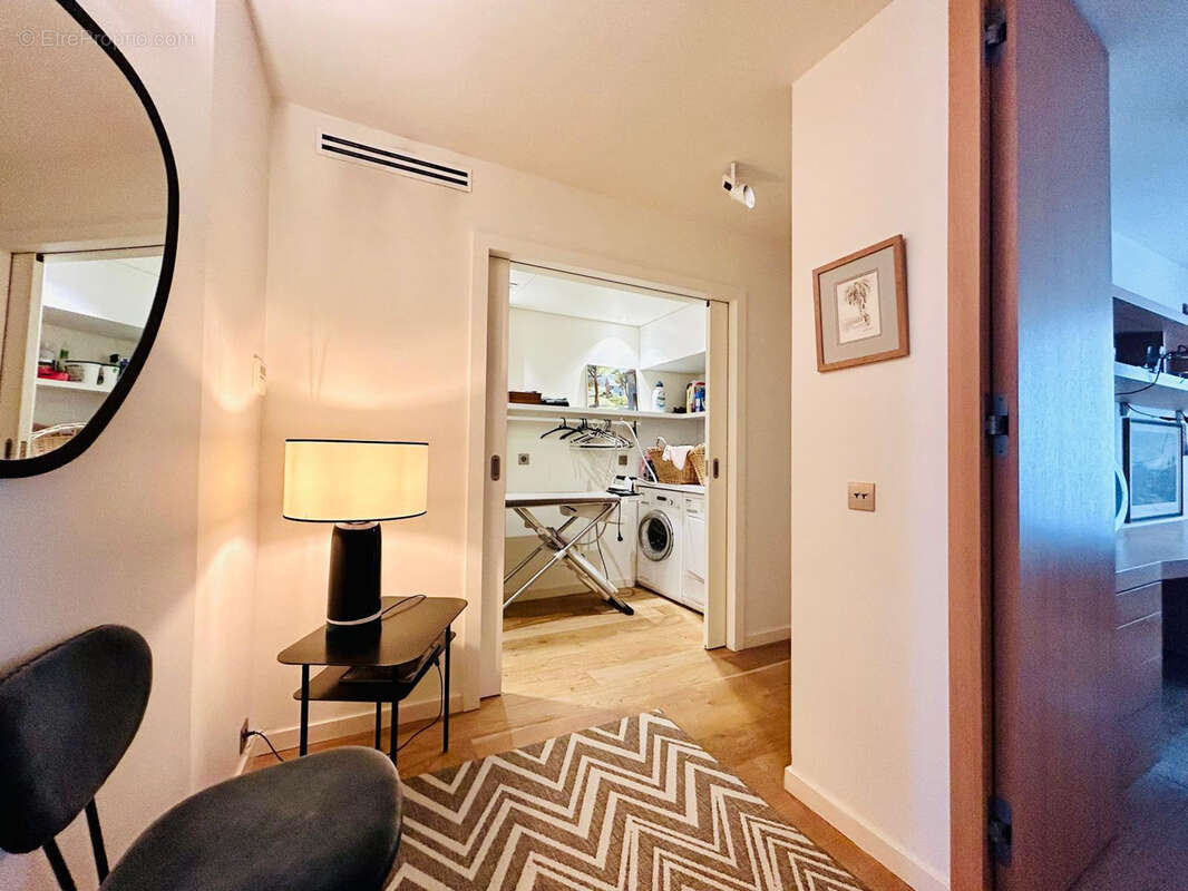 Appartement à MARSEILLE-7E