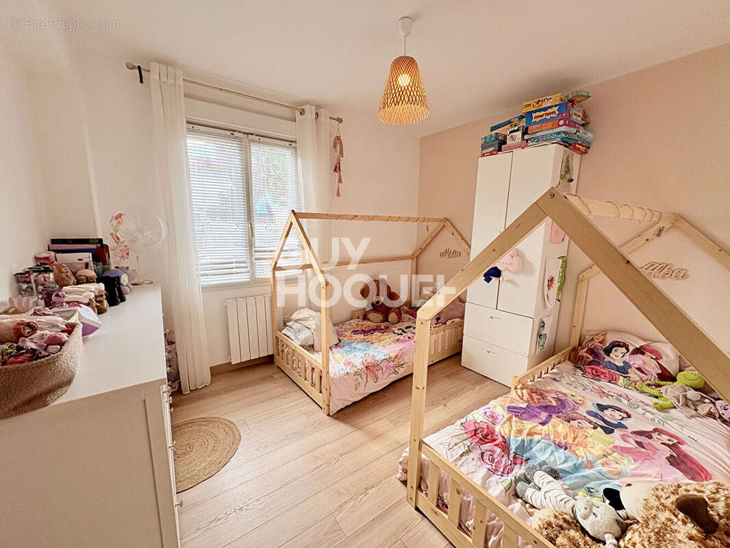 Maison à VILLENAVE-D&#039;ORNON